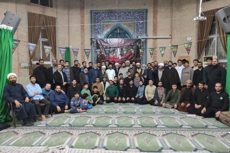 برگزاری آیین اعتکاف ماه رجب با حضور طلاب حوزه علمیه حضرت صاحب‌الزمان سلام‌الله‌علیه