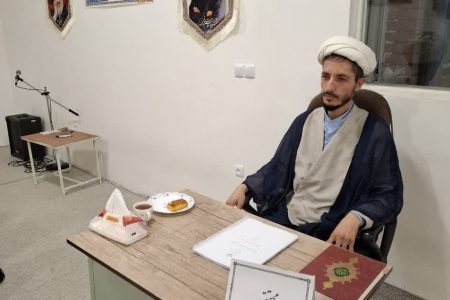 برگزاری جلسه دفاع پایان نامه با موضوع «تبیین نقش و جایگاه ارتباط با مکتب حسینی در سلوک معنوی